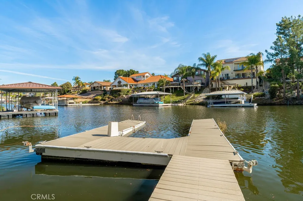 22373 Boating Canyon Lake, CA 92587