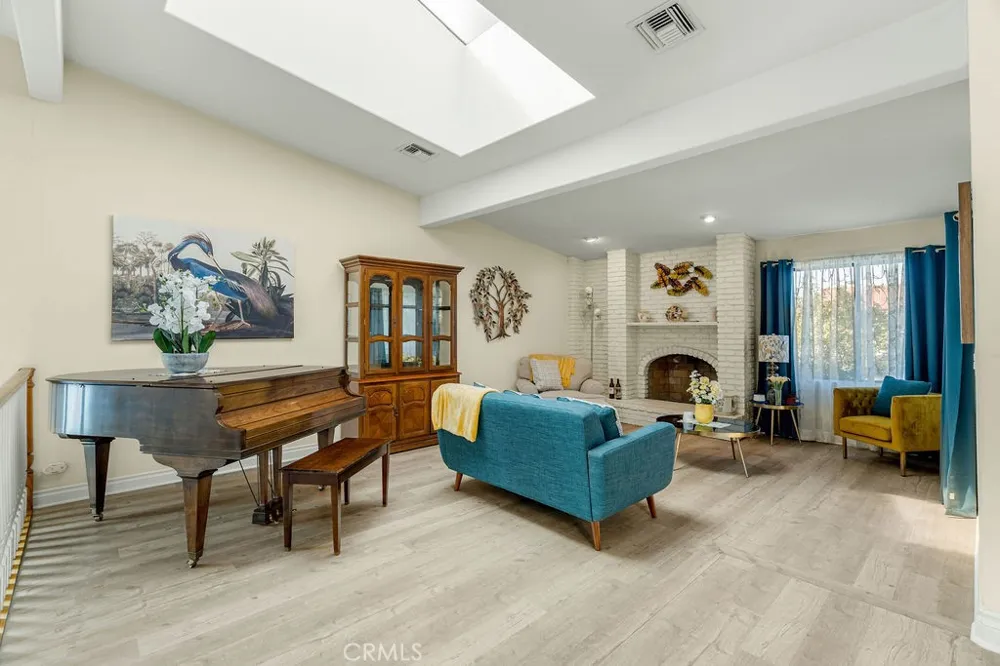22373 Boating Canyon Lake, CA 92587