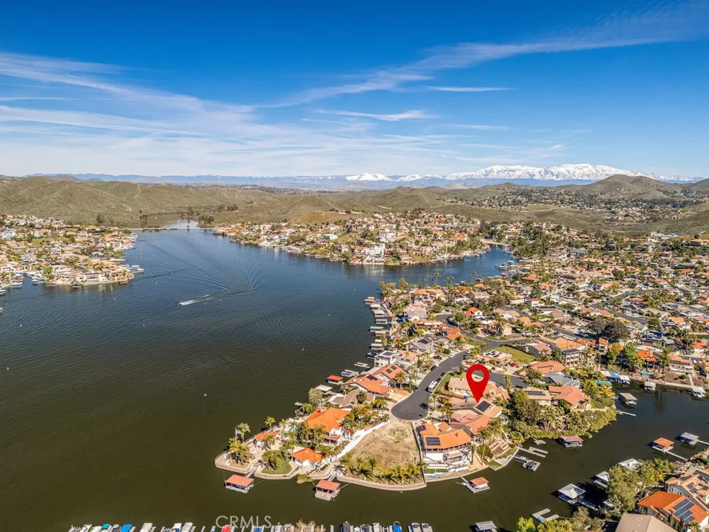 22373 Boating Canyon Lake, CA 92587