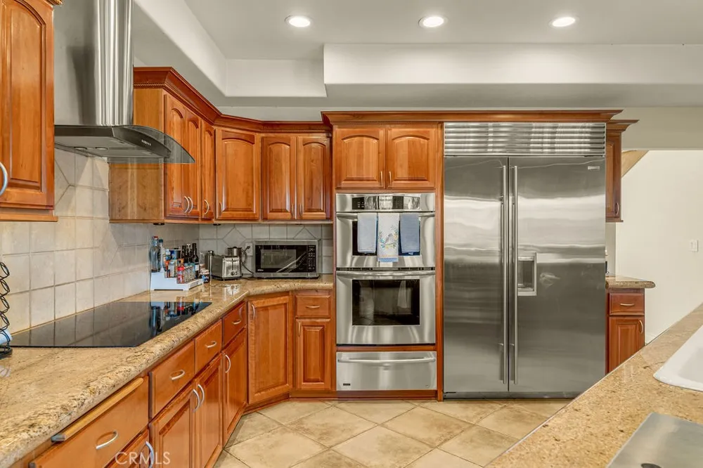 22373 Boating Canyon Lake, CA 92587