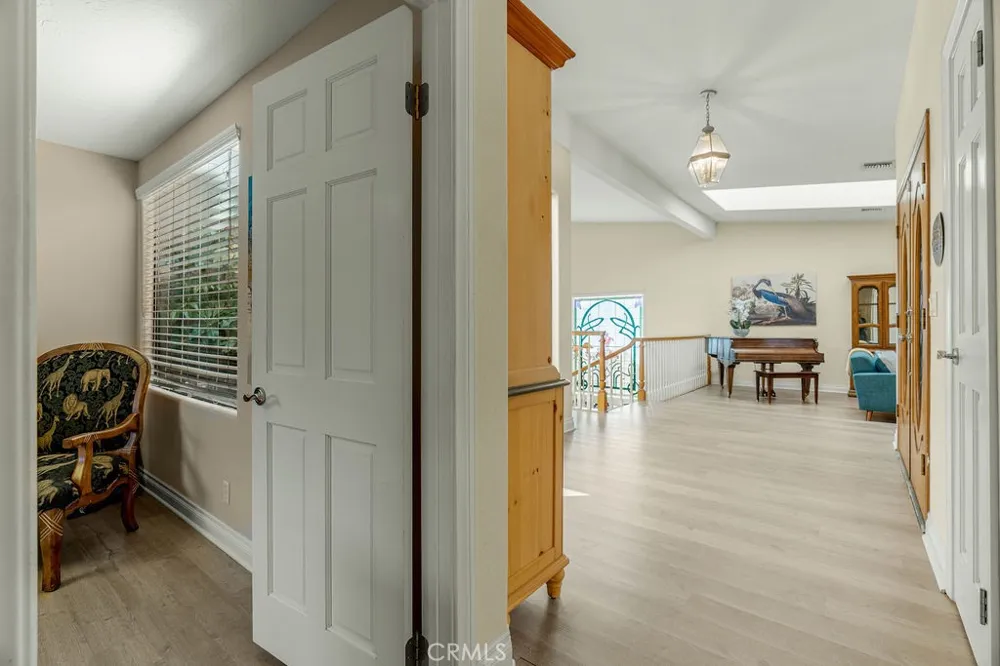 22373 Boating Canyon Lake, CA 92587