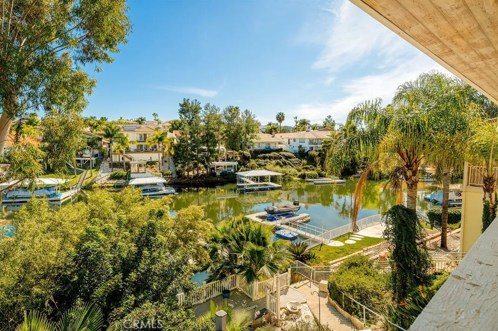 22373 Boating Canyon Lake, CA 92587