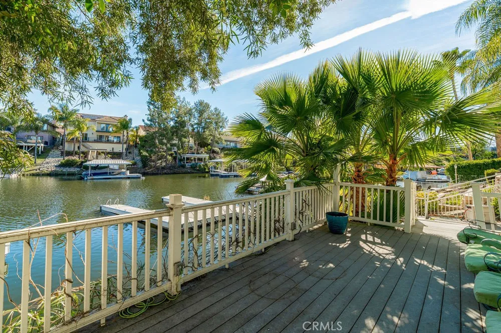 22373 Boating Canyon Lake, CA 92587