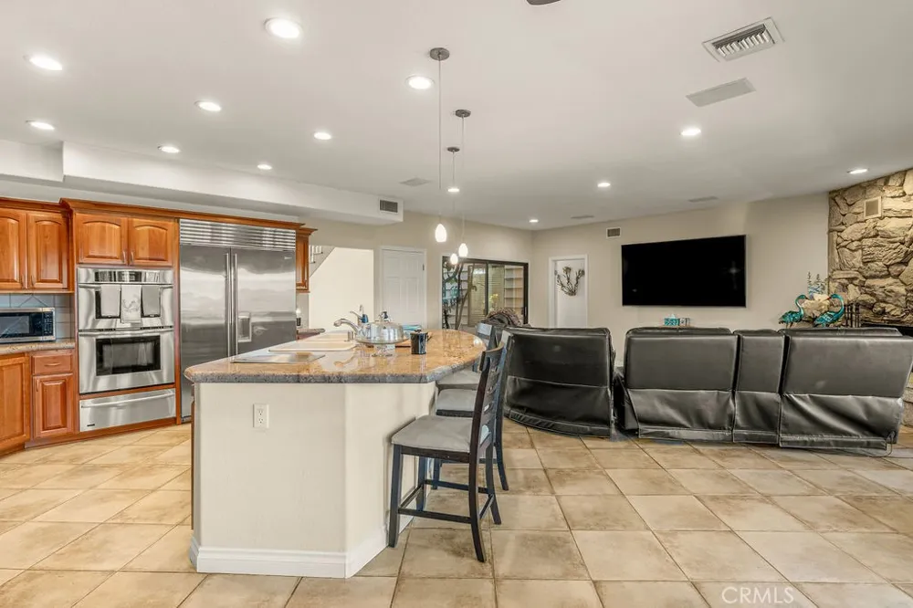 22373 Boating Canyon Lake, CA 92587
