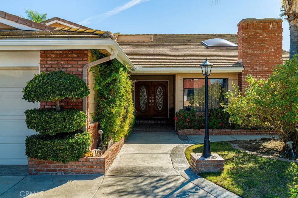 22373 Boating Canyon Lake, CA 92587