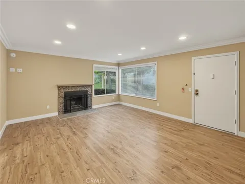 18408 Hatteras #19