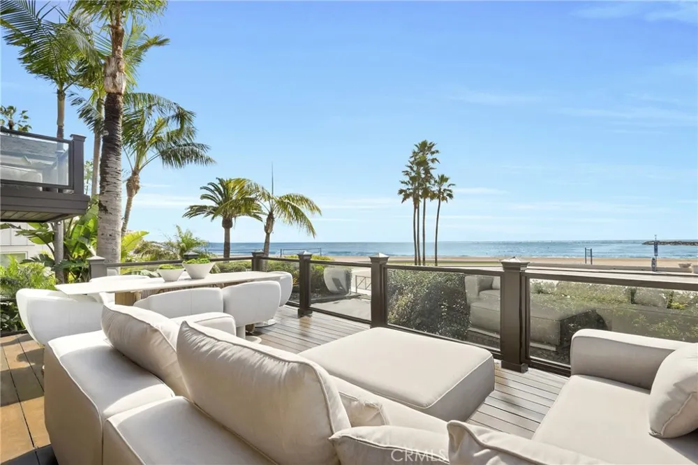 3150 Breakers Corona del Mar, CA 92625