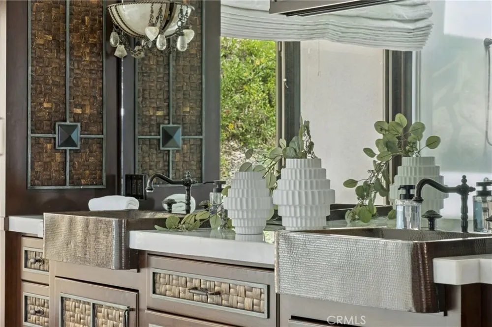 3150 Breakers Corona del Mar, CA 92625