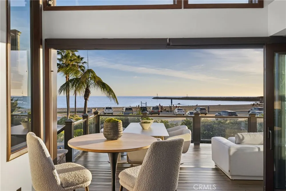 3150 Breakers Corona del Mar, CA 92625