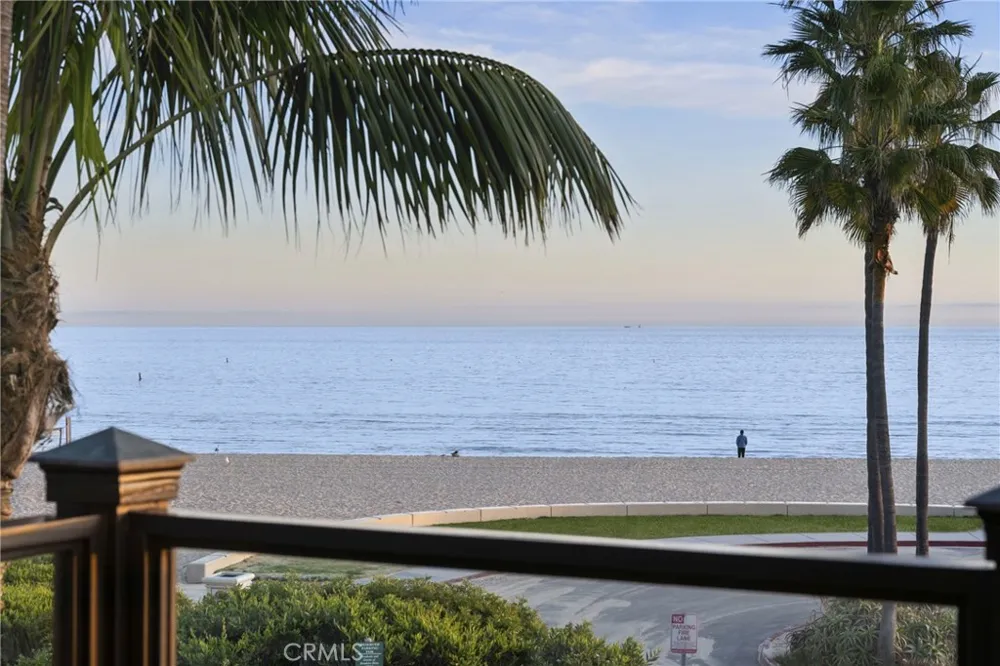 3150 Breakers Corona del Mar, CA 92625
