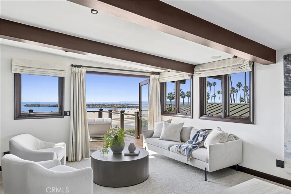 3150 Breakers Corona del Mar, CA 92625
