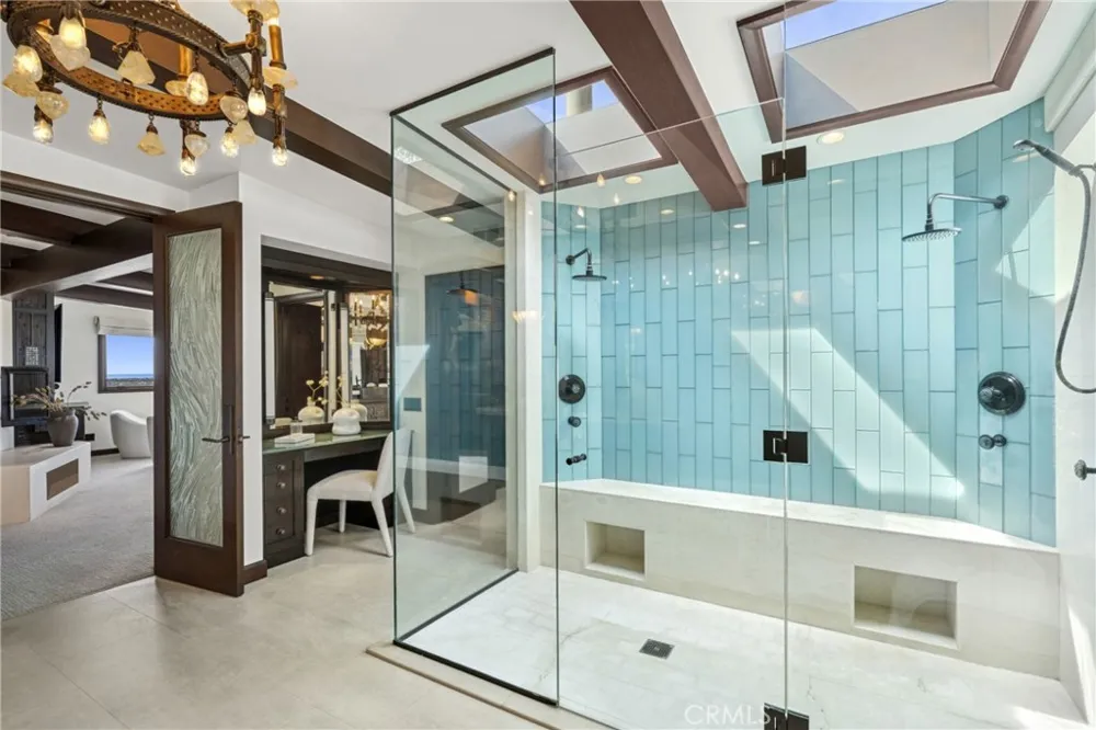 3150 Breakers Corona del Mar, CA 92625