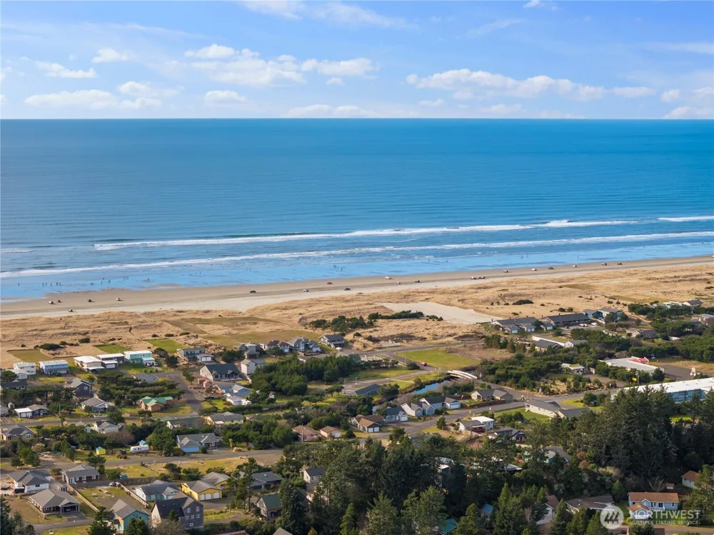 31302 J PLACE Ocean Park, WA 98640