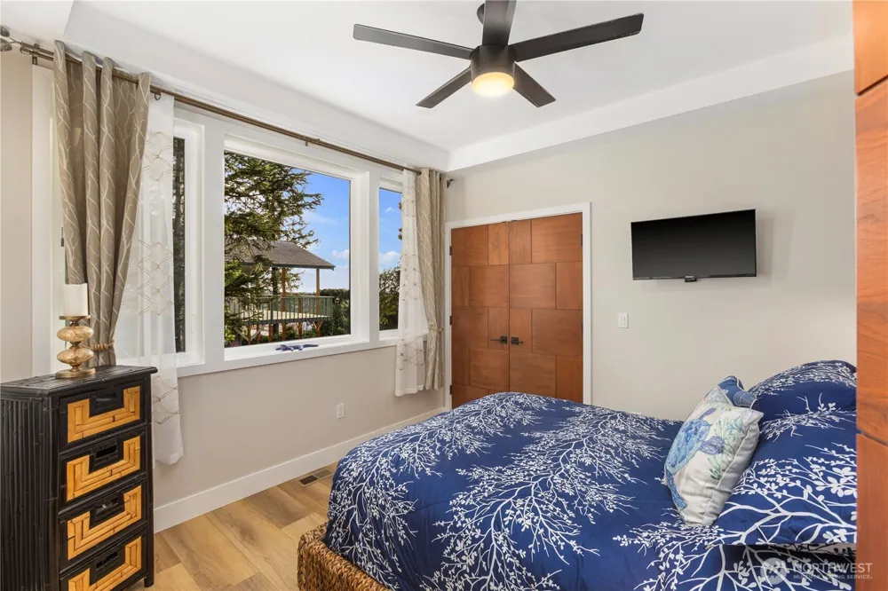 31302 J PLACE Ocean Park, WA 98640