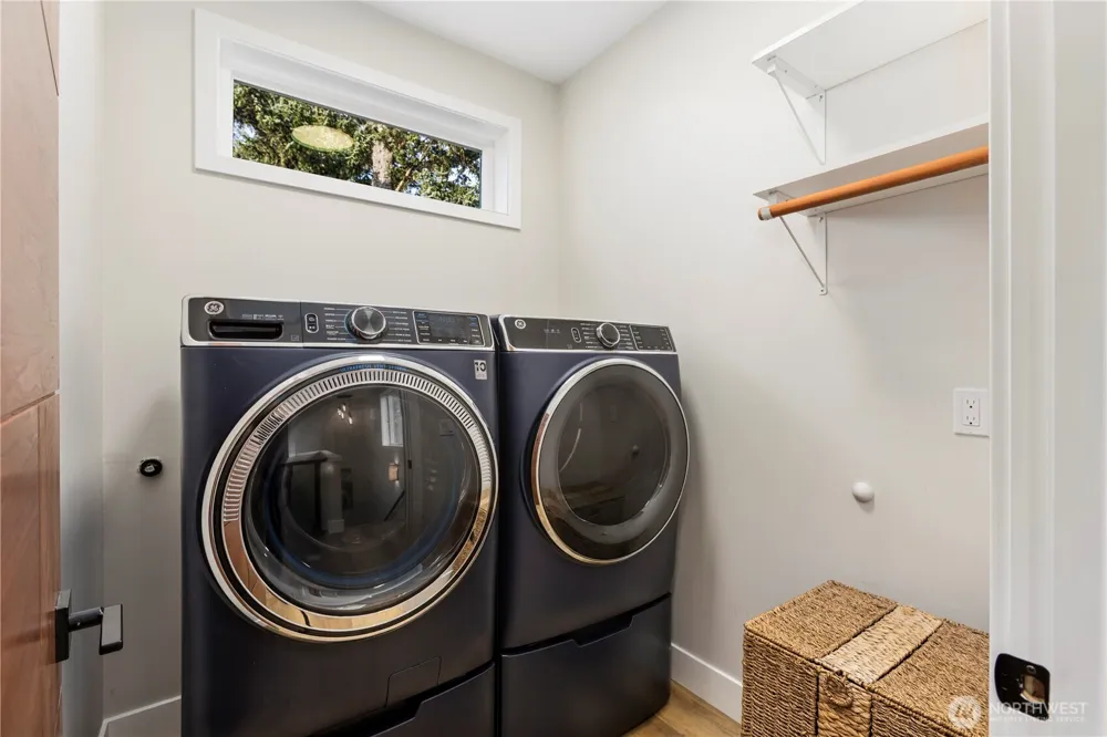 31302 J PLACE Ocean Park, WA 98640