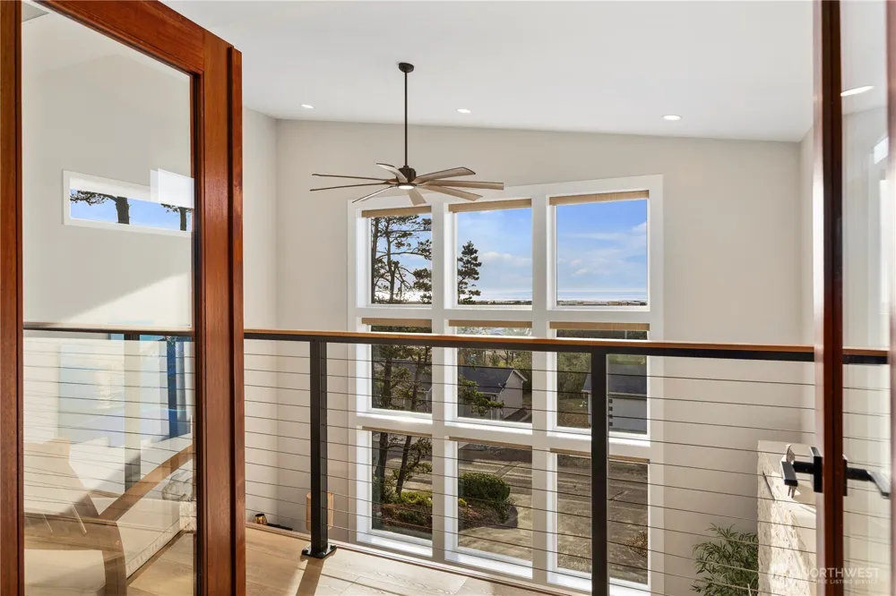 31302 J PLACE Ocean Park, WA 98640