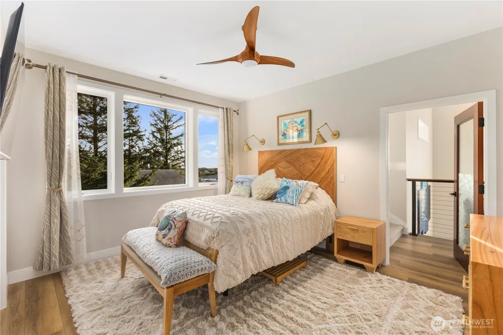 31302 J PLACE Ocean Park, WA 98640