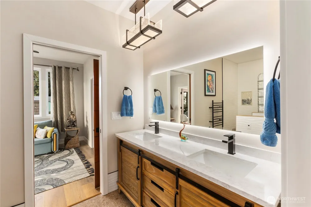 31302 J PLACE Ocean Park, WA 98640