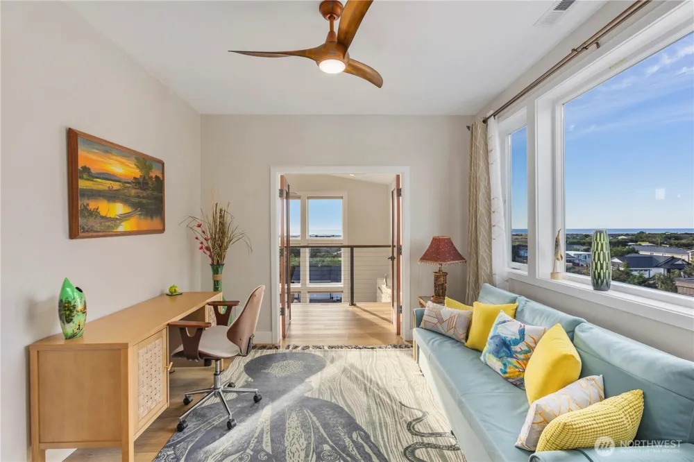 31302 J PLACE Ocean Park, WA 98640