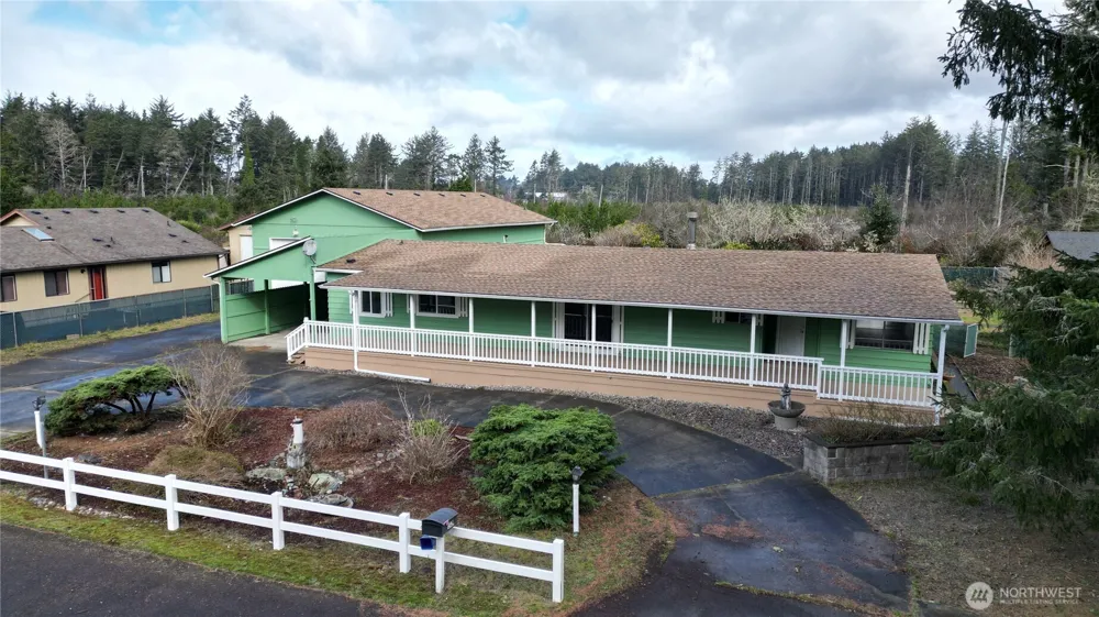 1529 229th Place Ocean Park, WA 98640