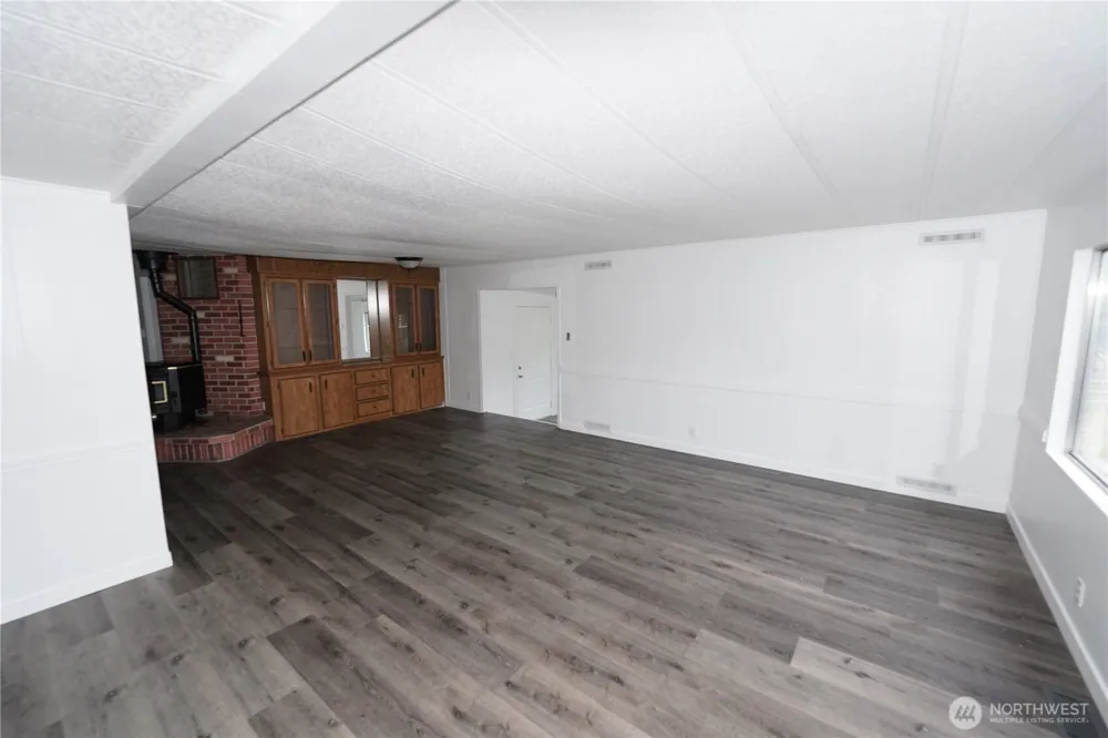 1529 229th Place Ocean Park, WA 98640
