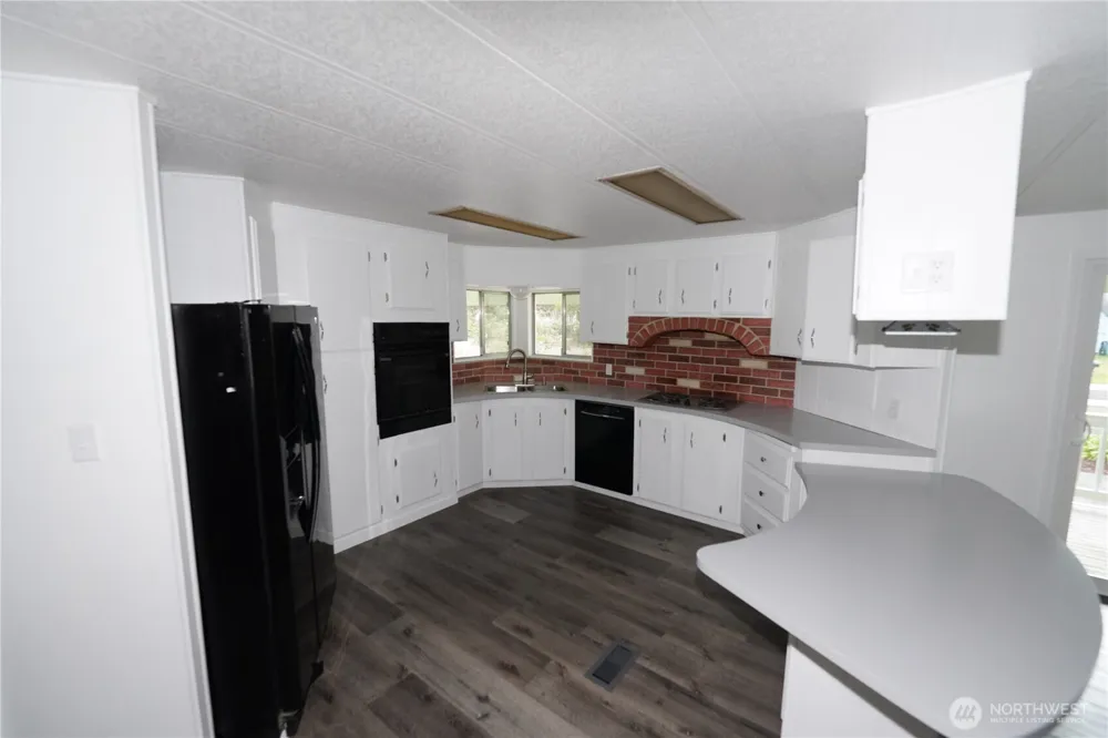 1529 229th Place Ocean Park, WA 98640