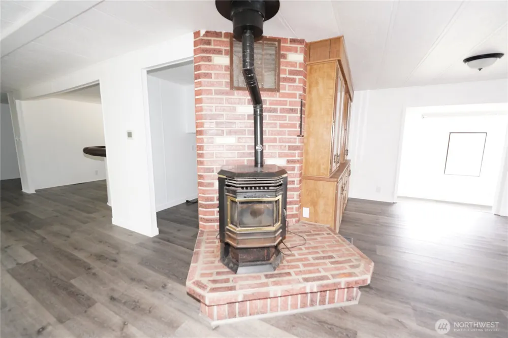 1529 229th Place Ocean Park, WA 98640