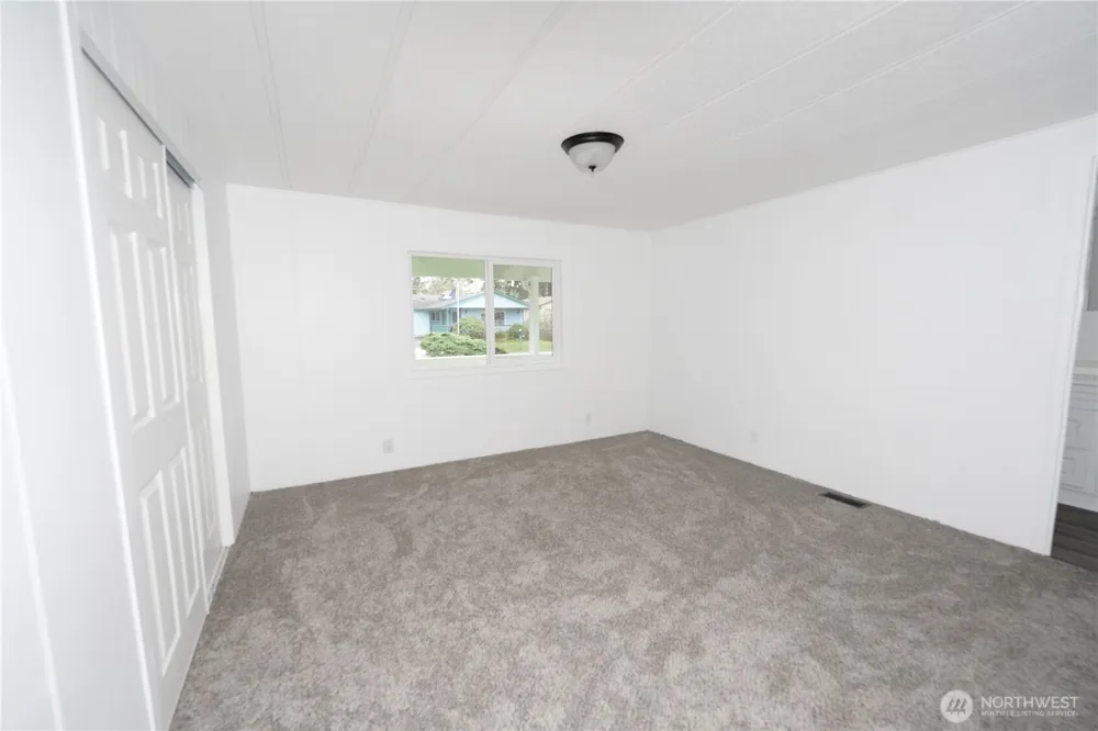 1529 229th Place Ocean Park, WA 98640