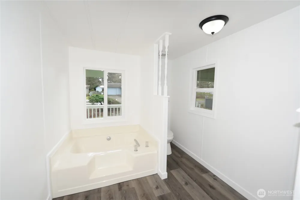 1529 229th Place Ocean Park, WA 98640