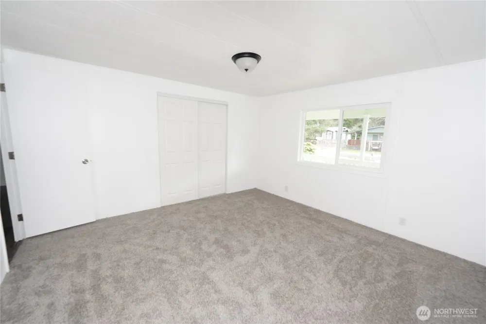 1529 229th Place Ocean Park, WA 98640