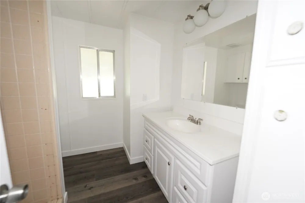 1529 229th Place Ocean Park, WA 98640