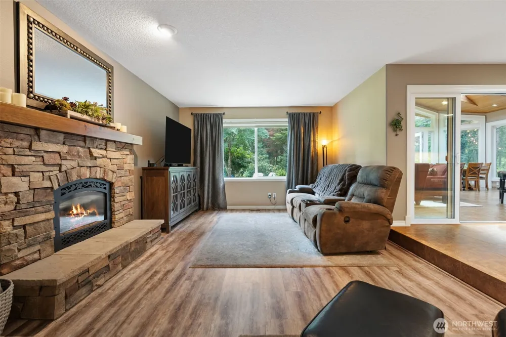 21917 NE 28th Street Camas, WA 98607