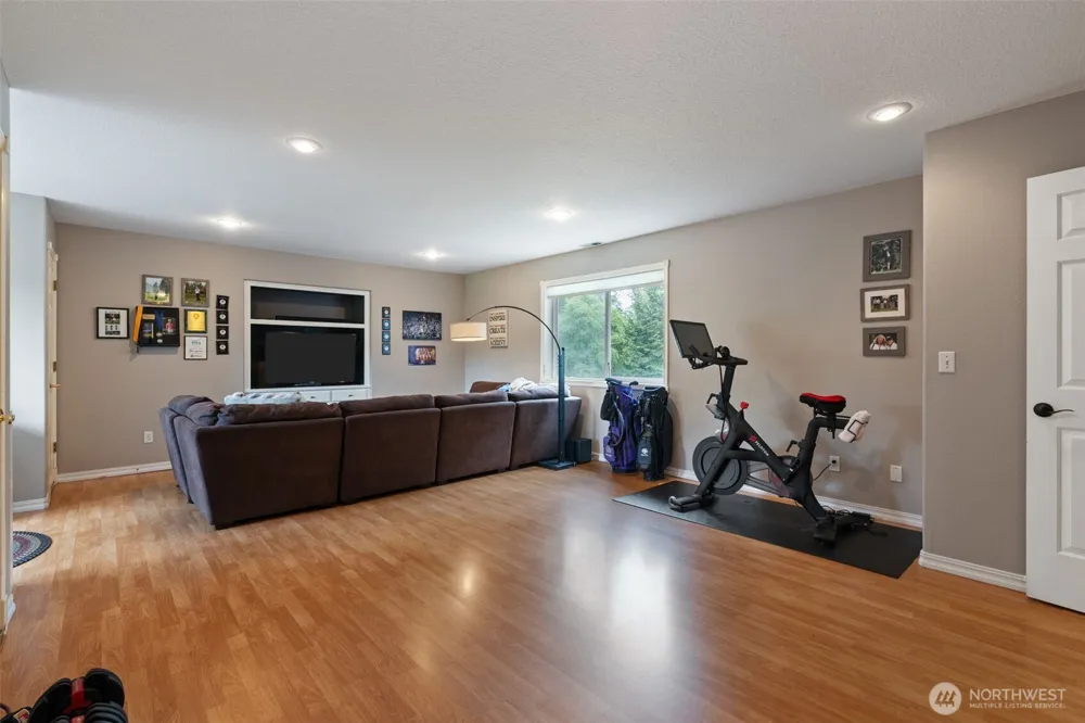 21917 NE 28th Street Camas, WA 98607