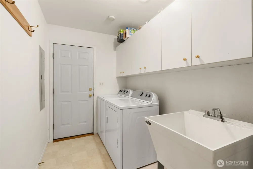 570 Wynooche Valley Road Montesano, WA 98563