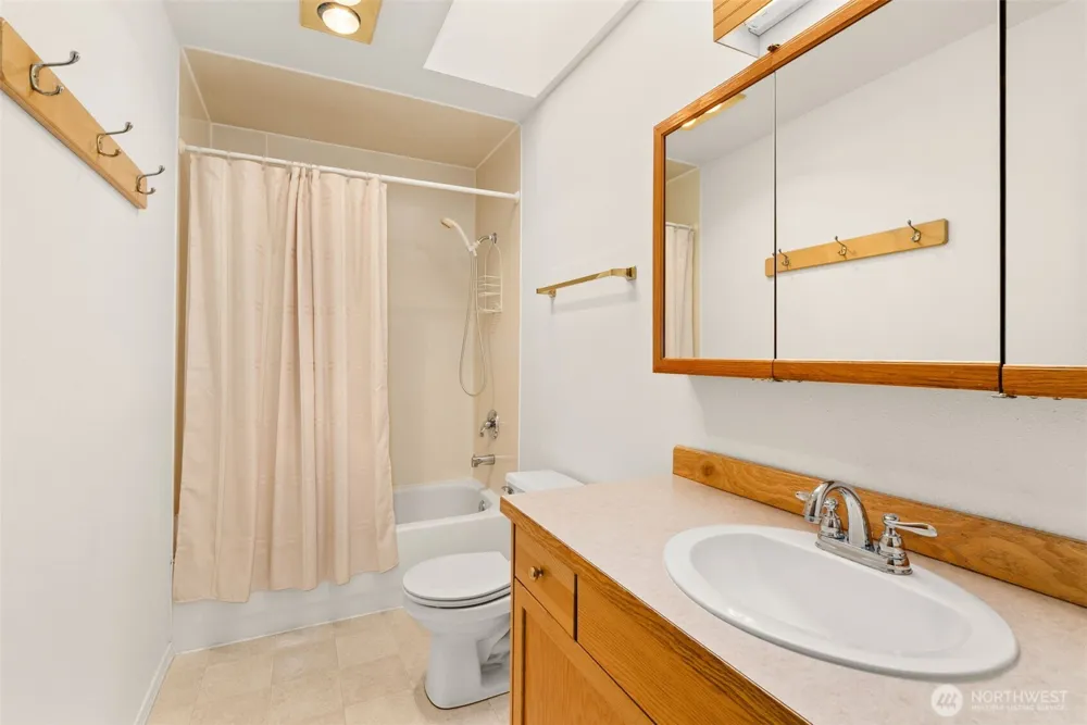 570 Wynooche Valley Road Montesano, WA 98563