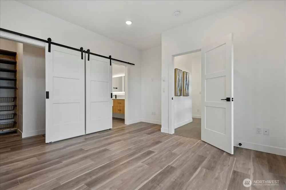 120 Skipping Stone Loop Lynden, WA 98264