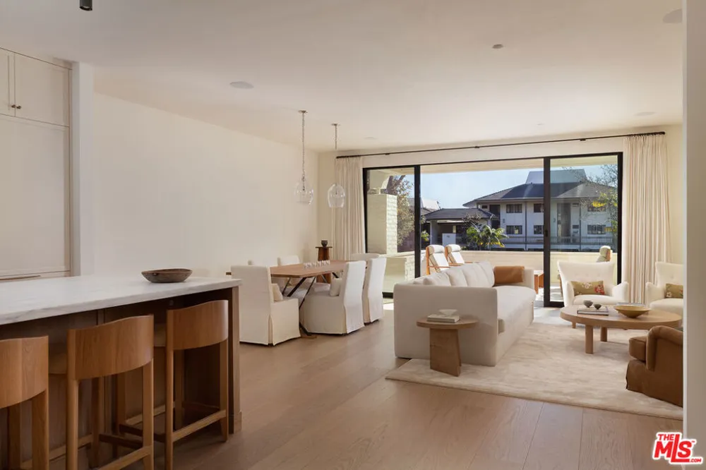 1301 Plaza De Sonadores Santa Barbara, CA 93108