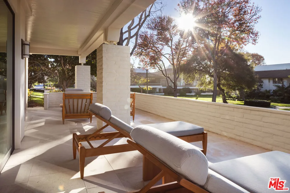 1301 Plaza De Sonadores Santa Barbara, CA 93108