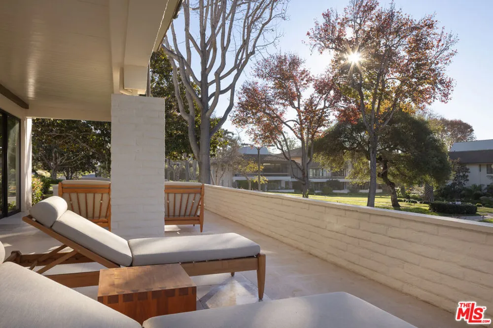 1301 Plaza De Sonadores Santa Barbara, CA 93108