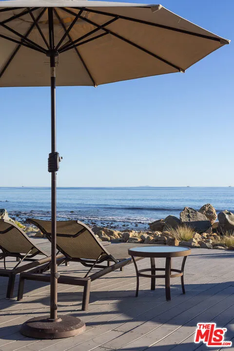 1301 Plaza De Sonadores Santa Barbara, CA 93108