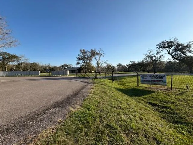 31810 Amberjack Drive Richwood, TX 77515