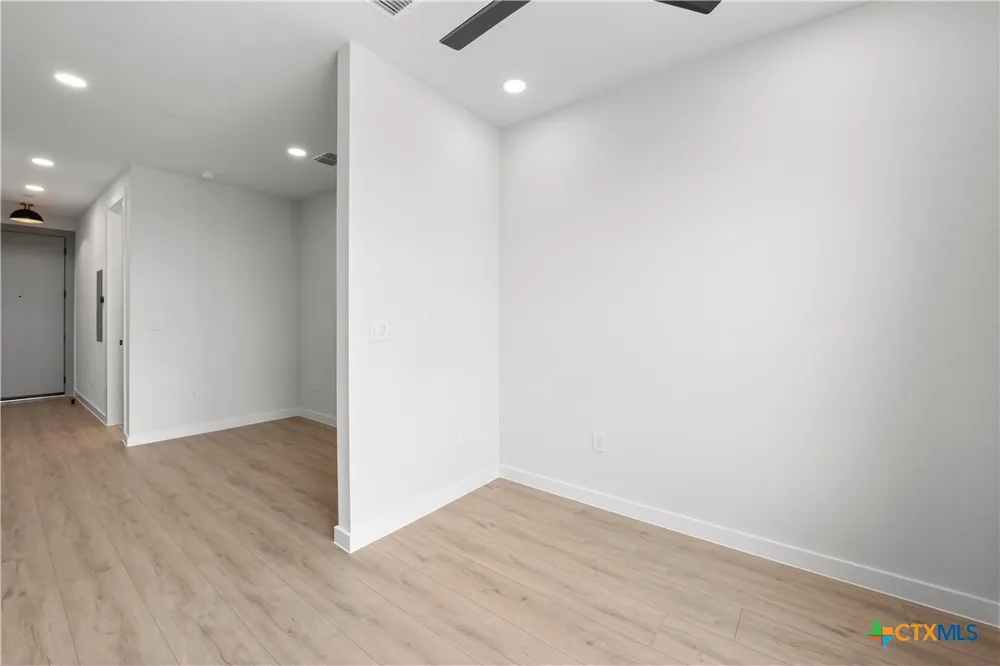 634 Central Parkway #1212 New Braunfels, TX 78130