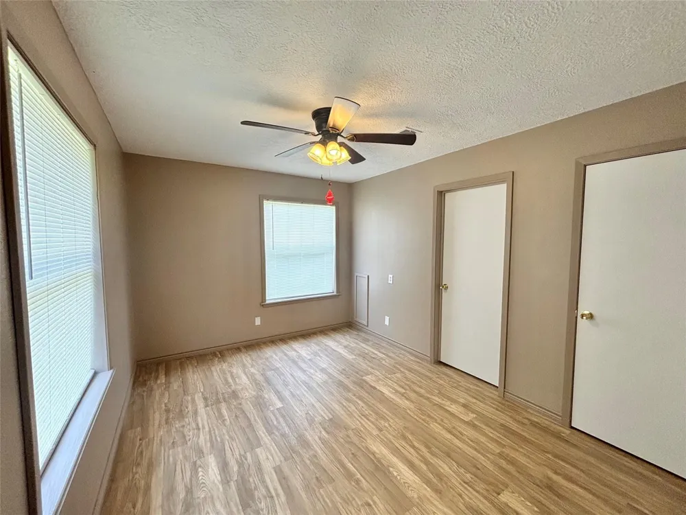 909 W Elder Colmesneil, TX 75938