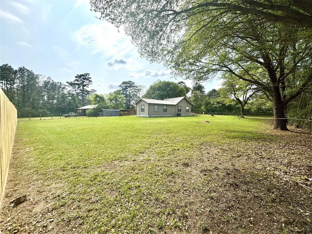 909 W Elder Colmesneil, TX 75938