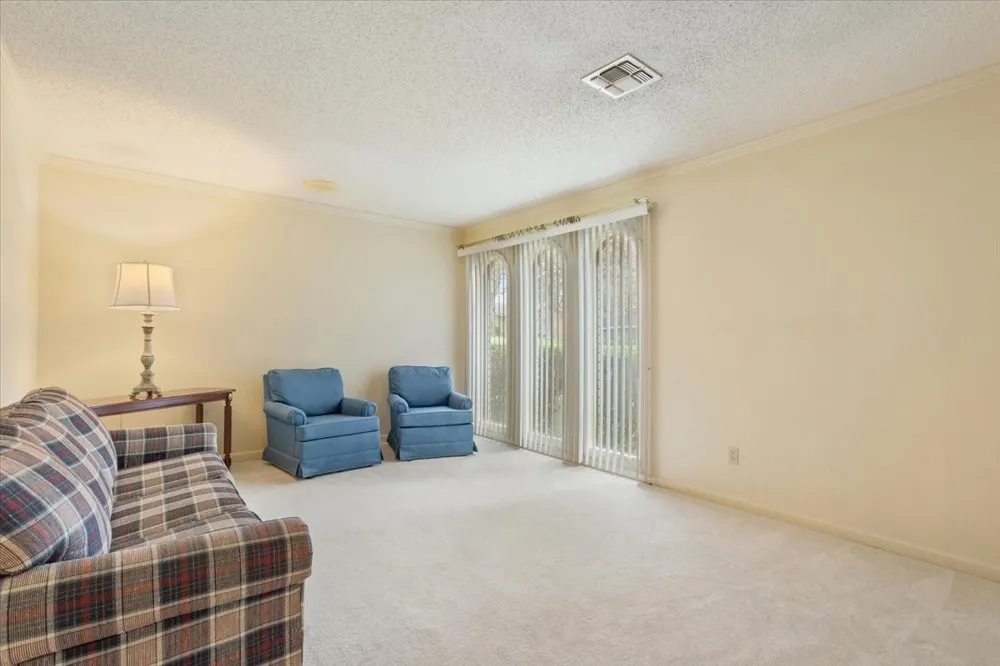 120 Wooded Crest Drive Woodway, TX 76712