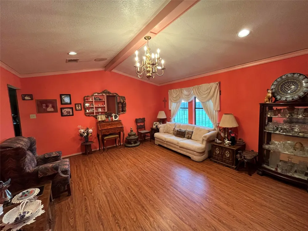 375 Lcr 358 Mart, TX 76664