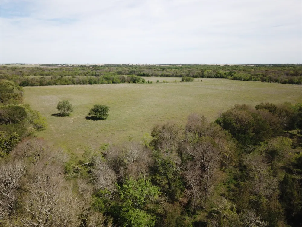 375 Lcr 358 Mart, TX 76664