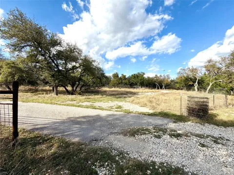 1360 County Road 233 Road