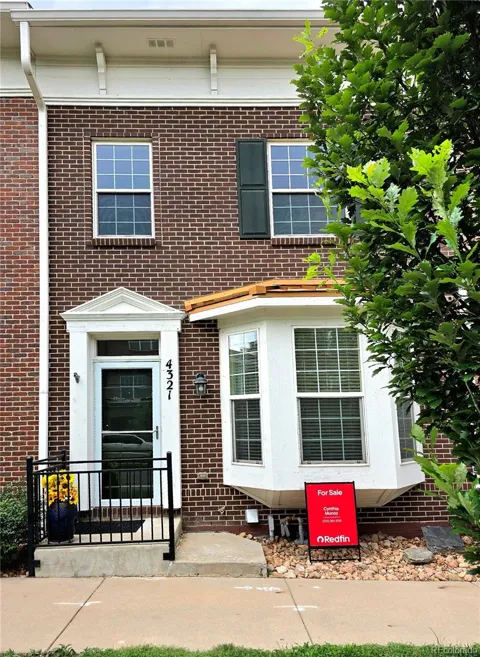 4321 W 118th Place
