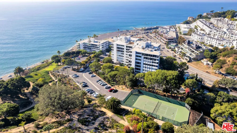 17350 W Sunset Boulevard #506C Pacific Palisades, CA 90272